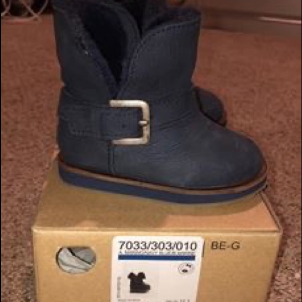 Zara toddler girl boots size 4 1/2